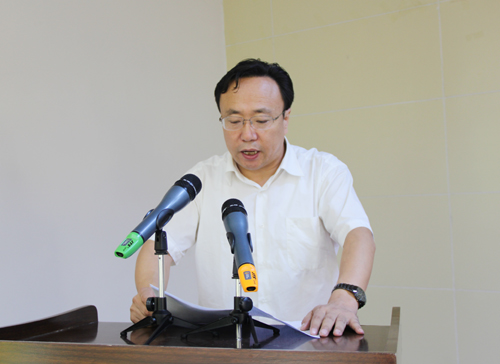 与会代表作经验交流