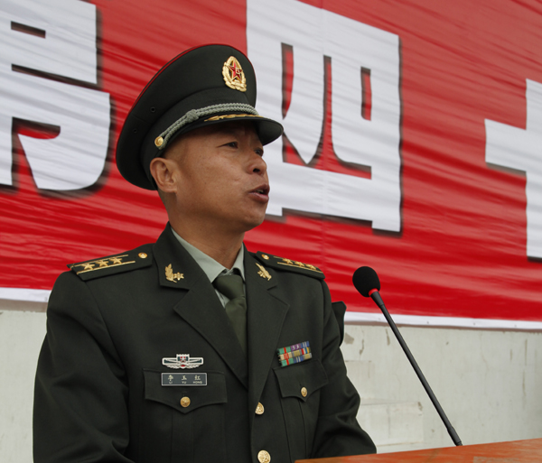 讲话