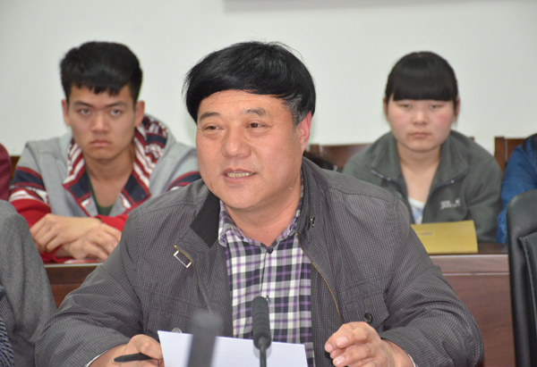 袁广斌副部长主持