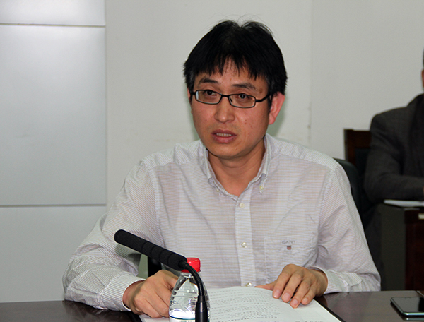 强伟处长介绍谈球吧财务工作情况